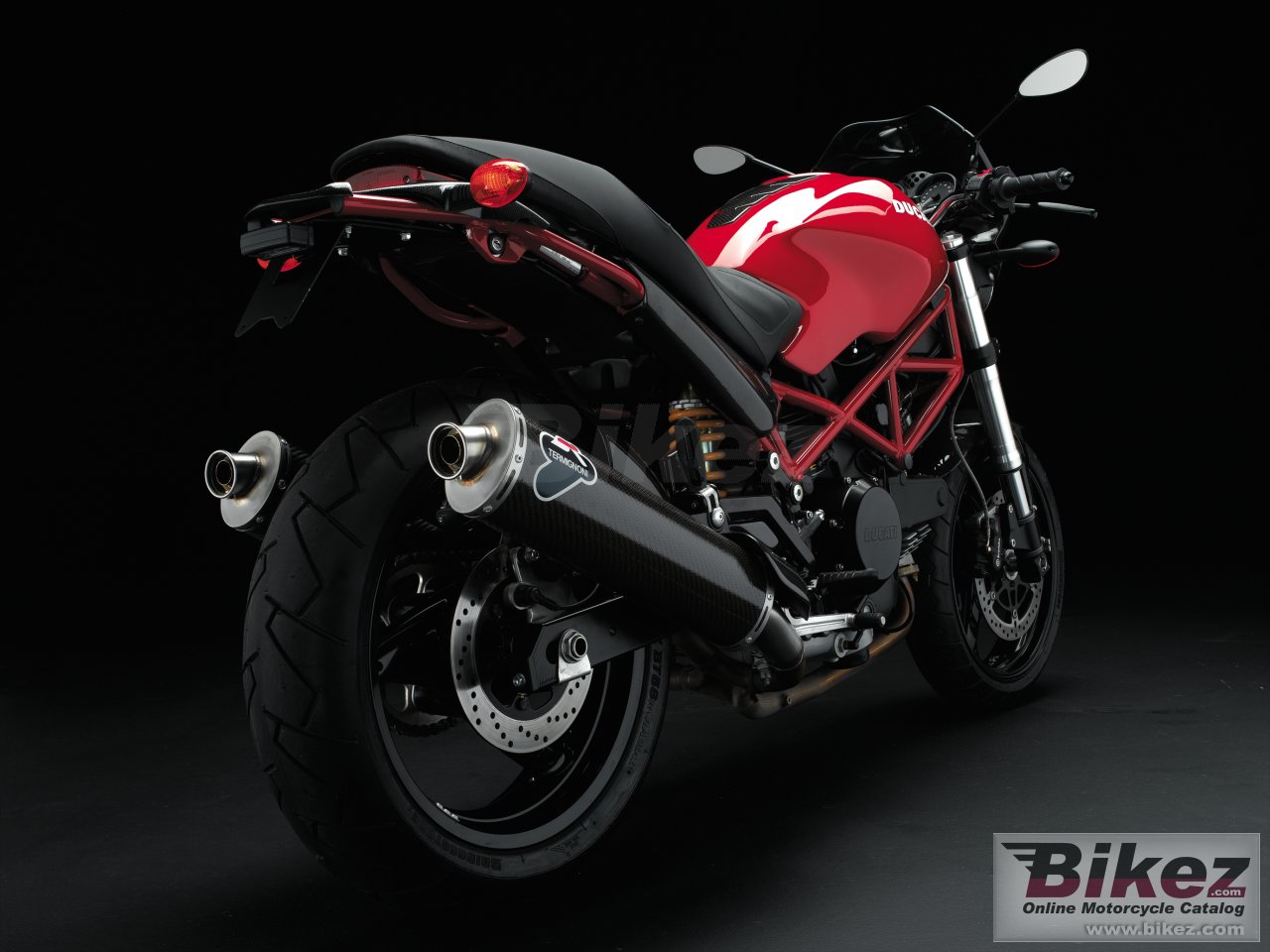 Ducati Monster 695