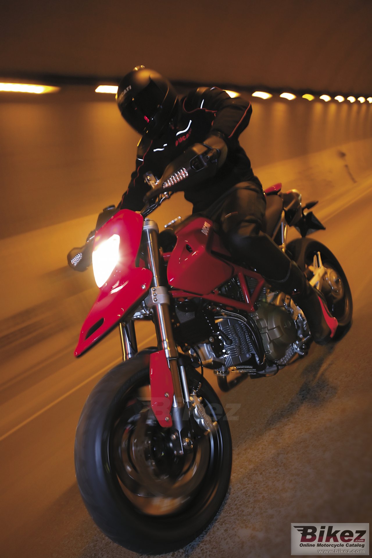 Ducati Hypermotard 1100