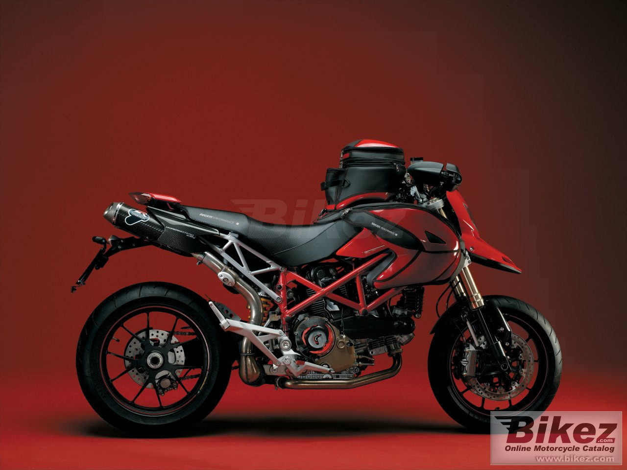 Ducati Hypermotard 1100 S