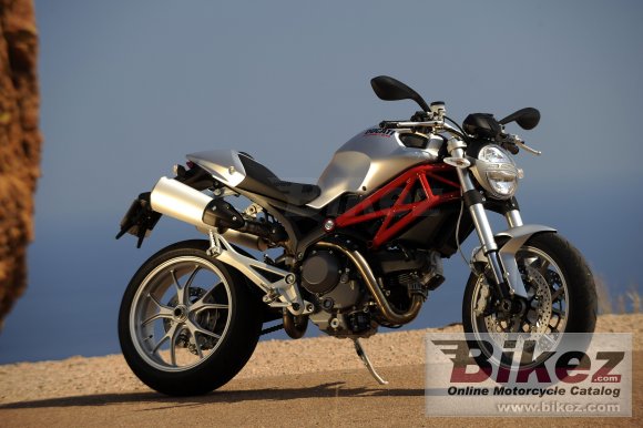 2009 Ducati Monster 1100