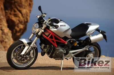 2009 Ducati Monster 1100