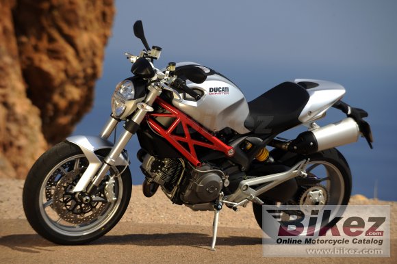 2009 Ducati Monster 1100