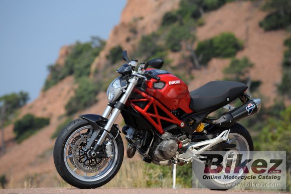 2009 Ducati Monster 1100