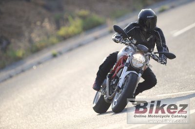 2009 Ducati Monster 1100