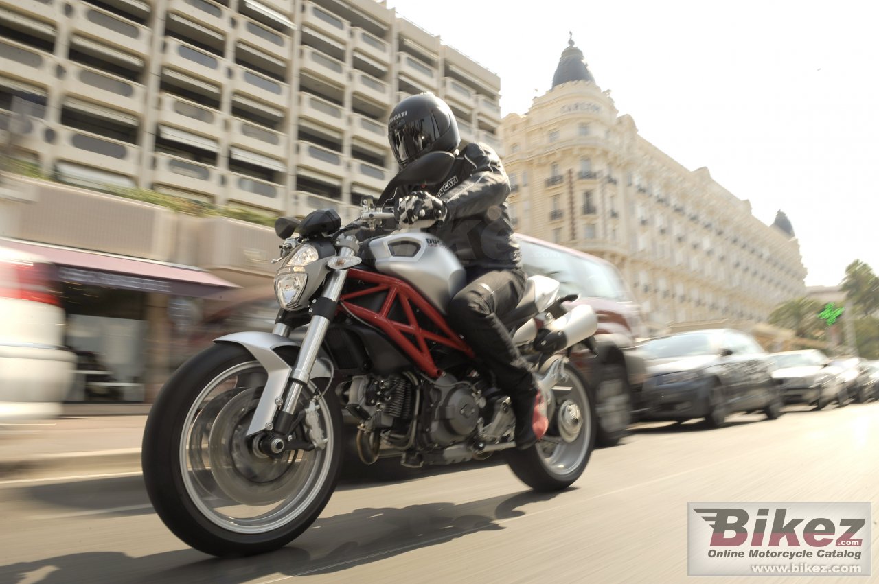 Ducati Monster 1100