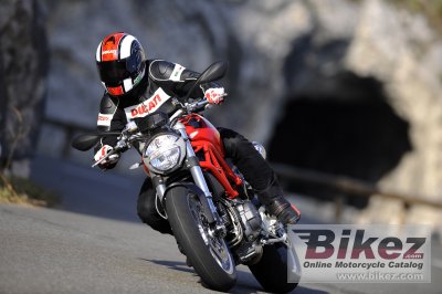 2009 Ducati Monster 1100
