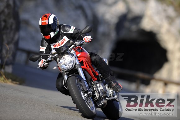 2009 Ducati Monster 1100