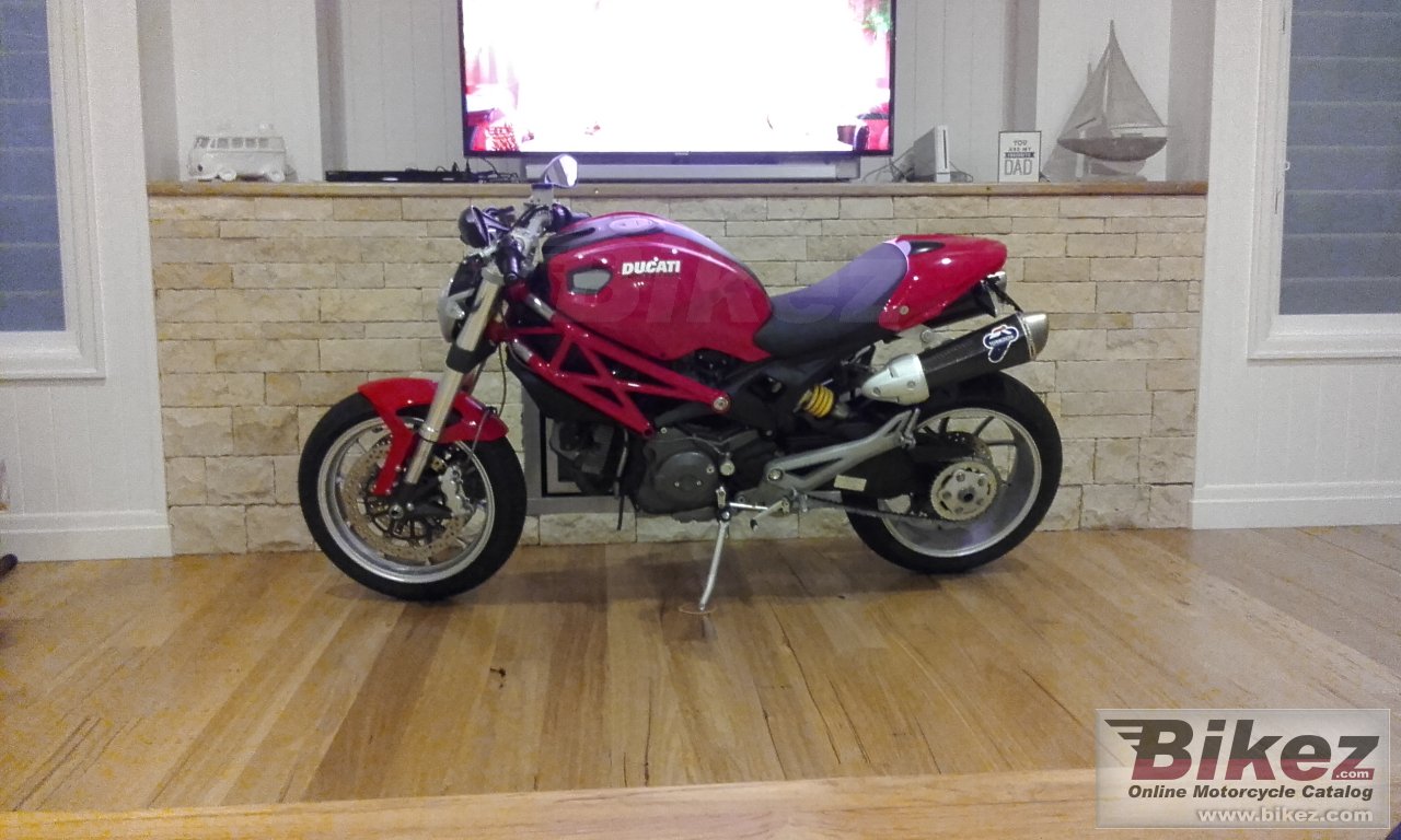 Ducati Monster 1100