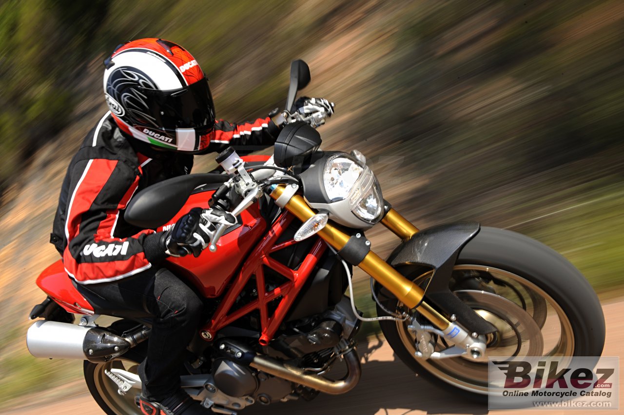 Ducati Monster 1100S