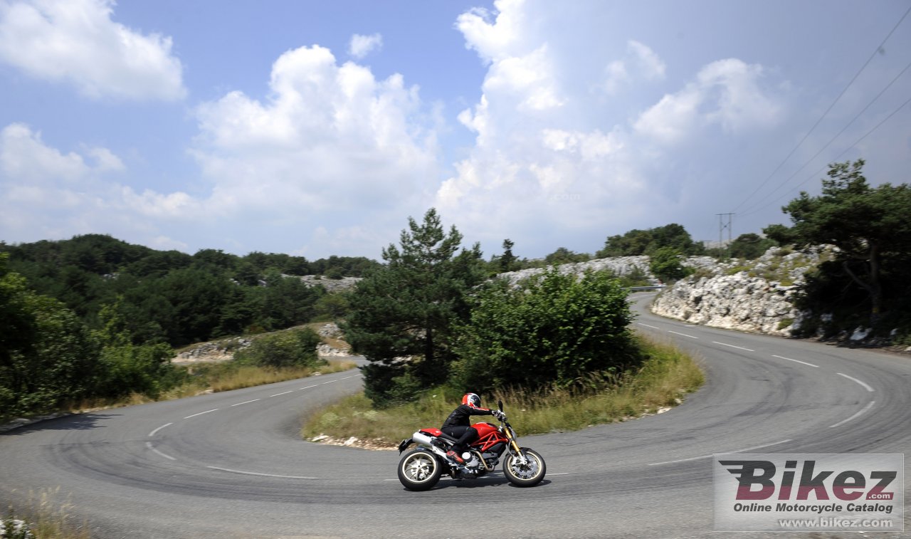 Ducati Monster 1100S