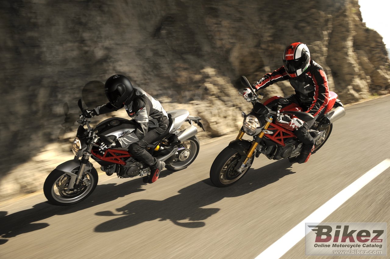 Ducati Monster 1100S