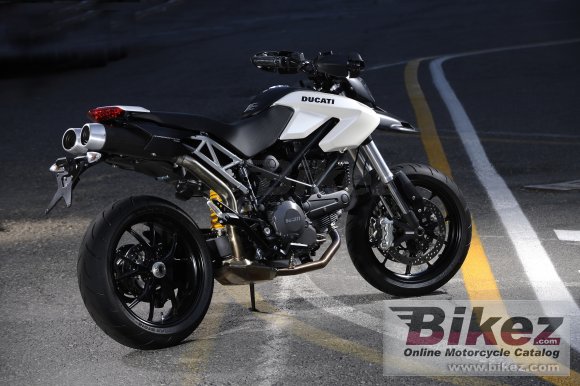 2010 Ducati Hypermotard 796