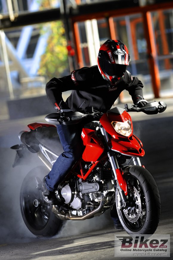 2010 Ducati Hypermotard 796