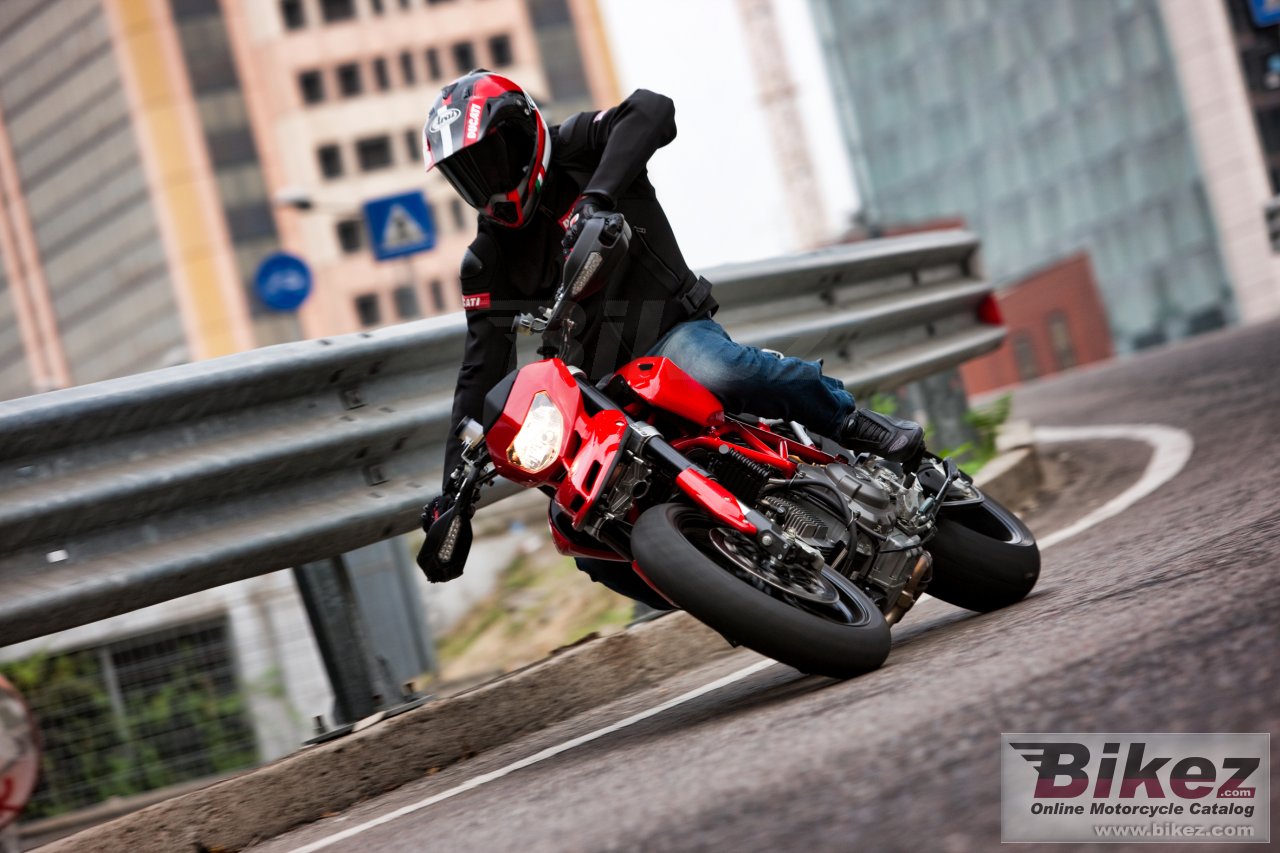 Ducati Hypermotard 1100 Evo