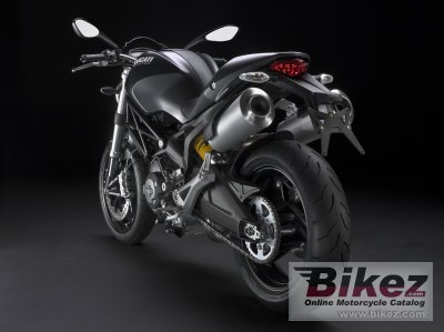 2010 Ducati Monster 696