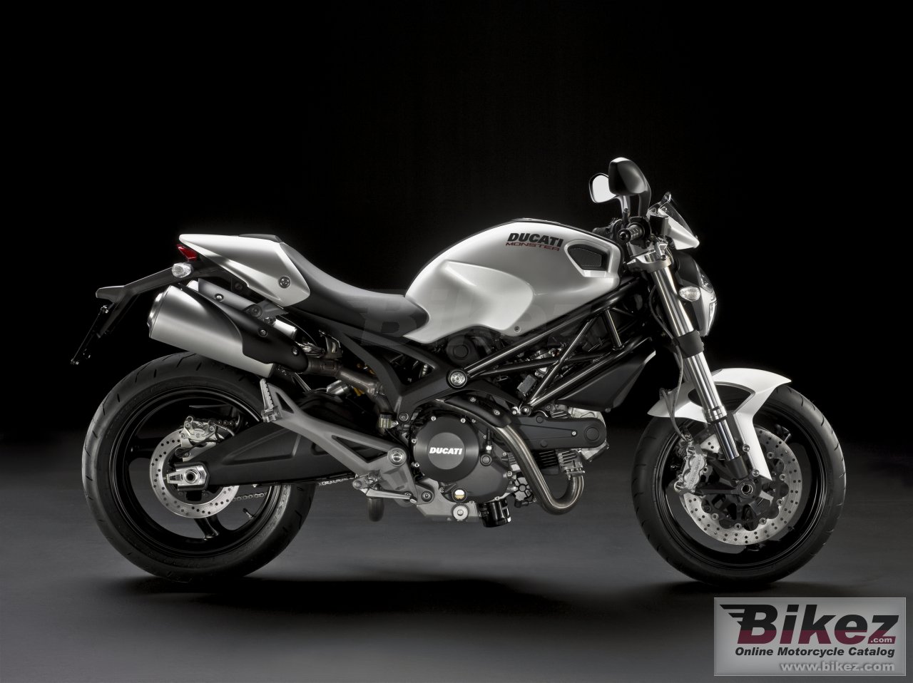 Ducati Monster 696