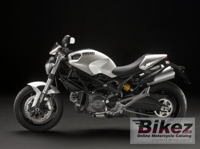 2010 Ducati Monster 696