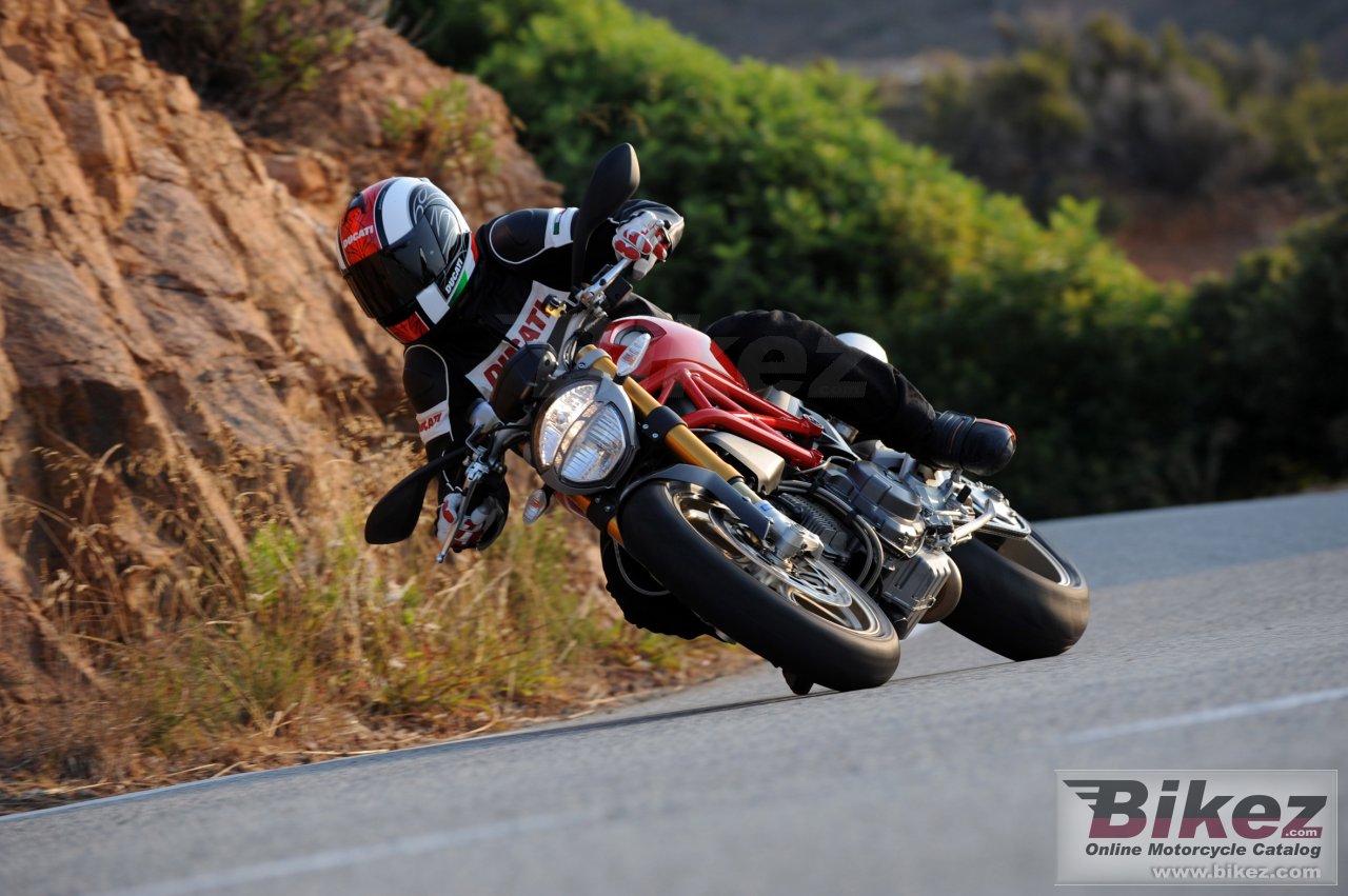 Ducati Monster 1100 S