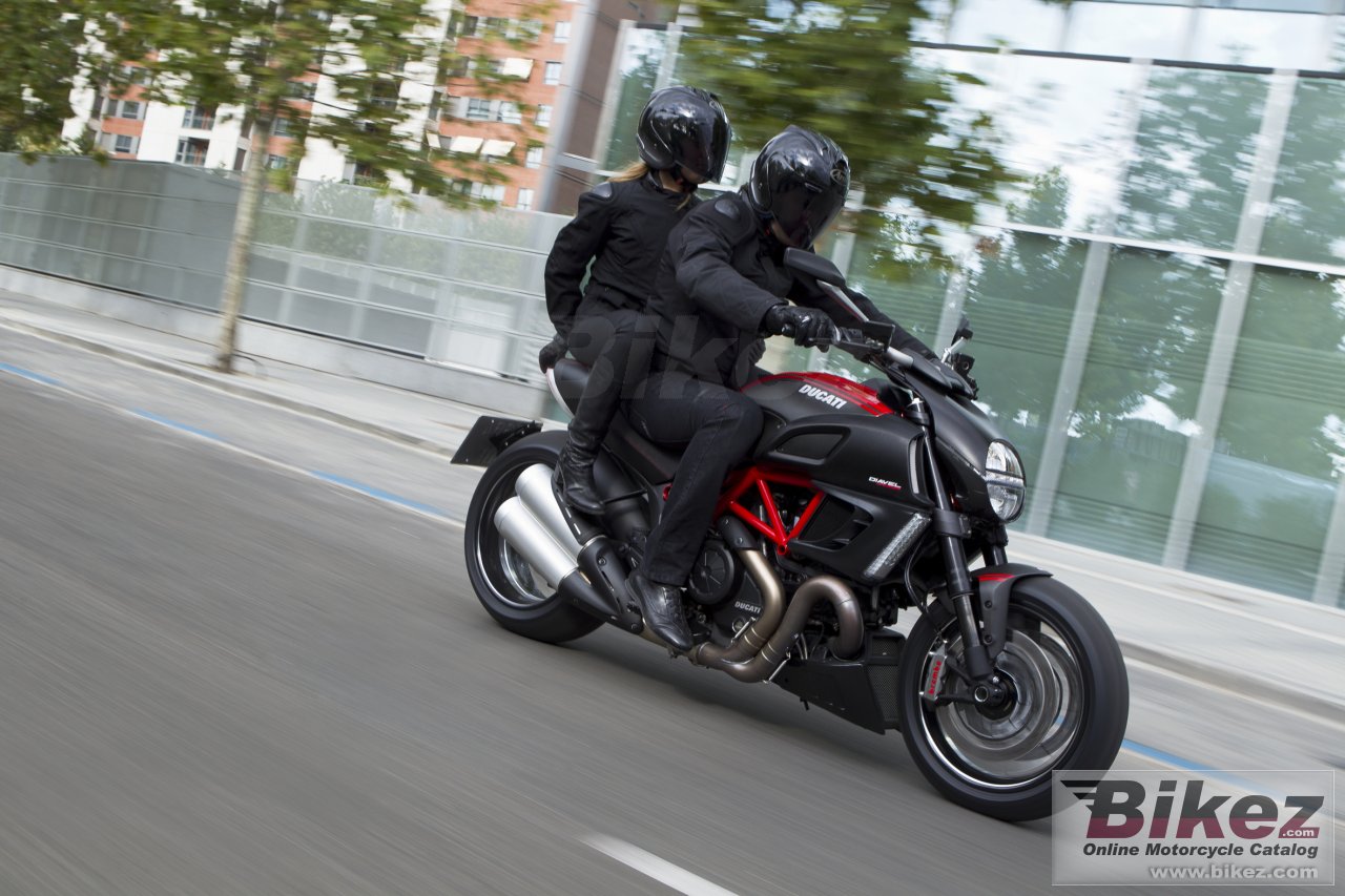 Ducati Diavel Carbon