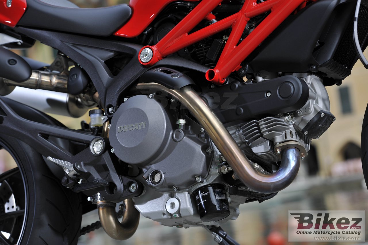 Ducati Monster 796