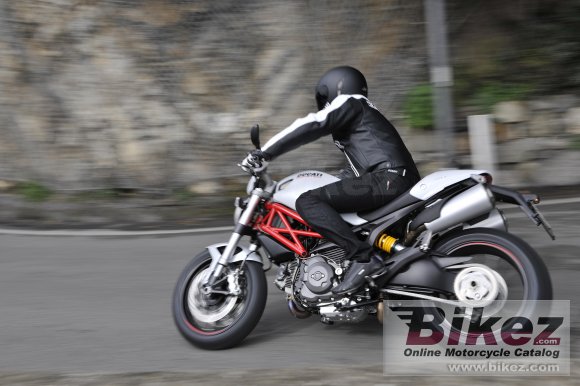 2011 Ducati Monster 796