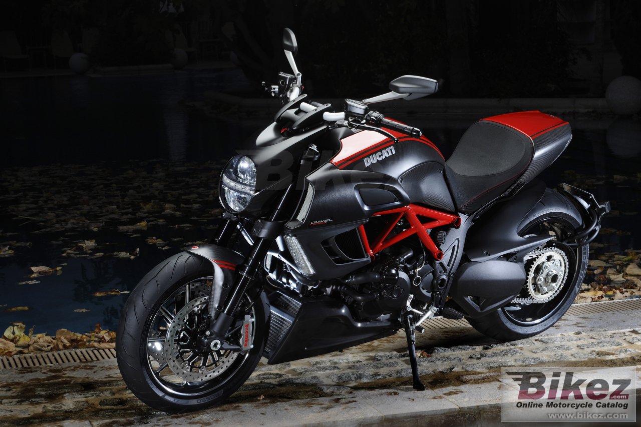 Ducati Diavel Carbon