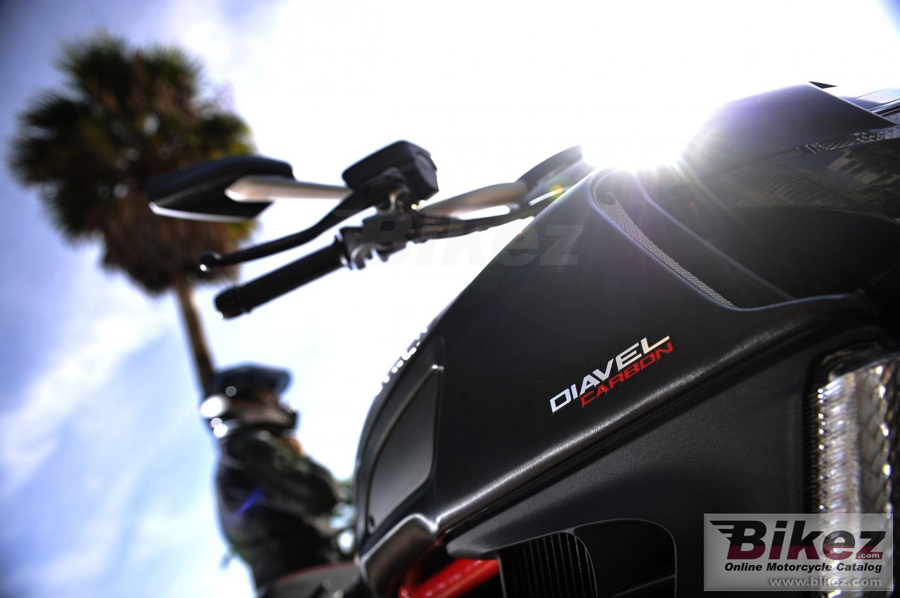 Ducati Diavel Carbon