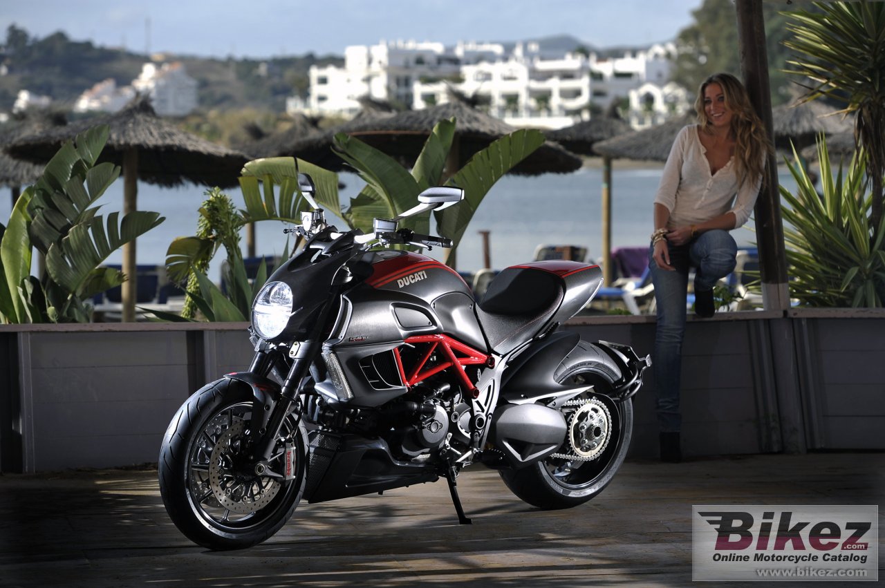 Ducati Diavel Carbon