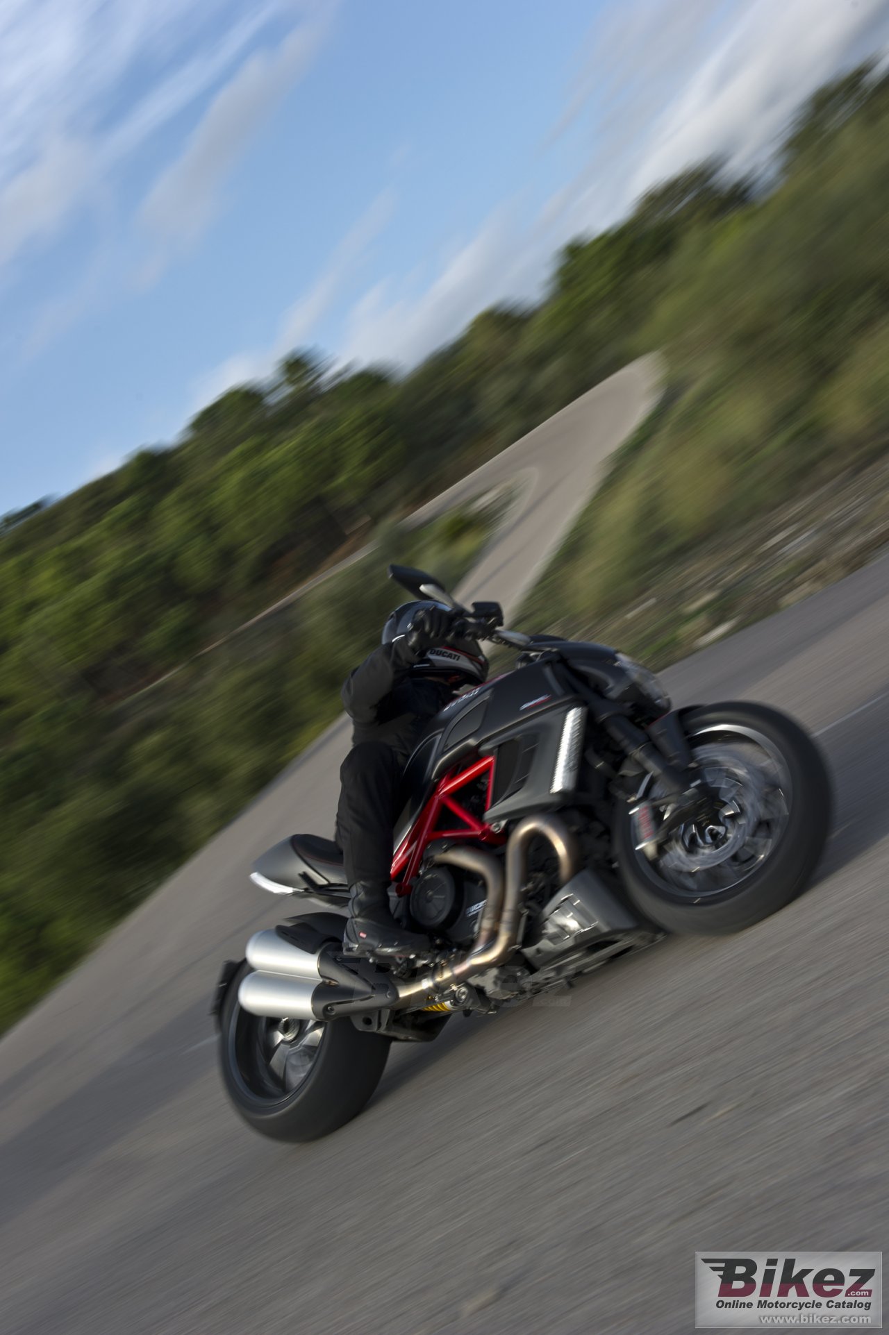 Ducati Diavel Carbon