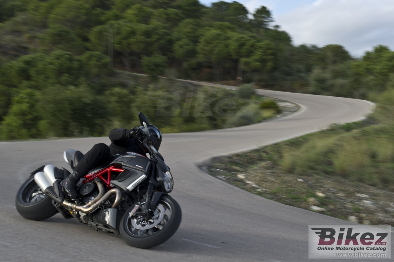 Ducati Diavel Carbon