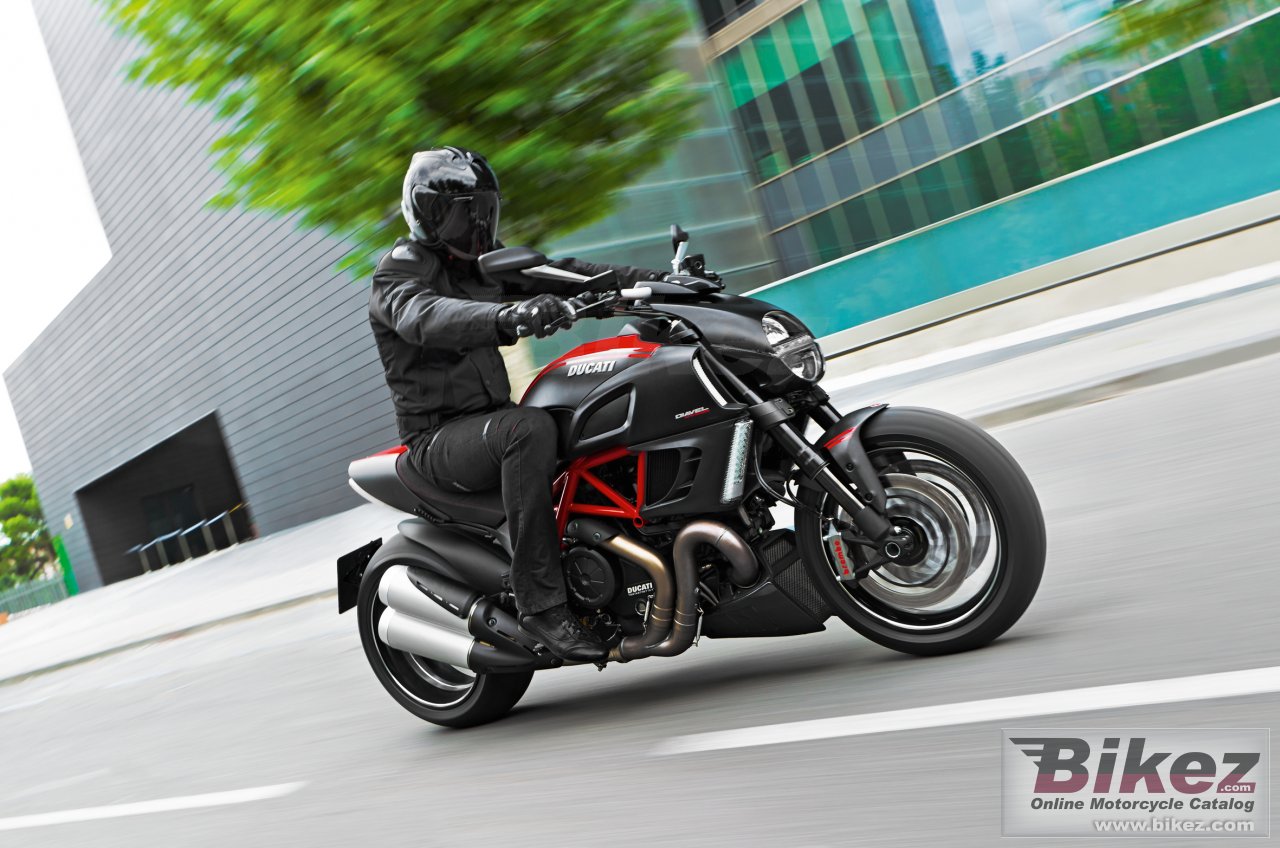 Ducati Diavel Carbon