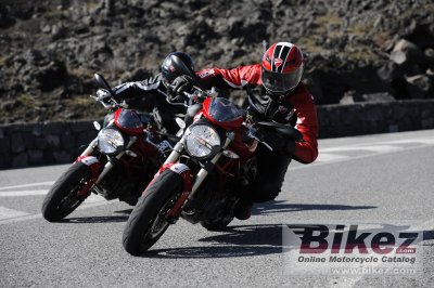 2012 Ducati Monster 1100 Evo