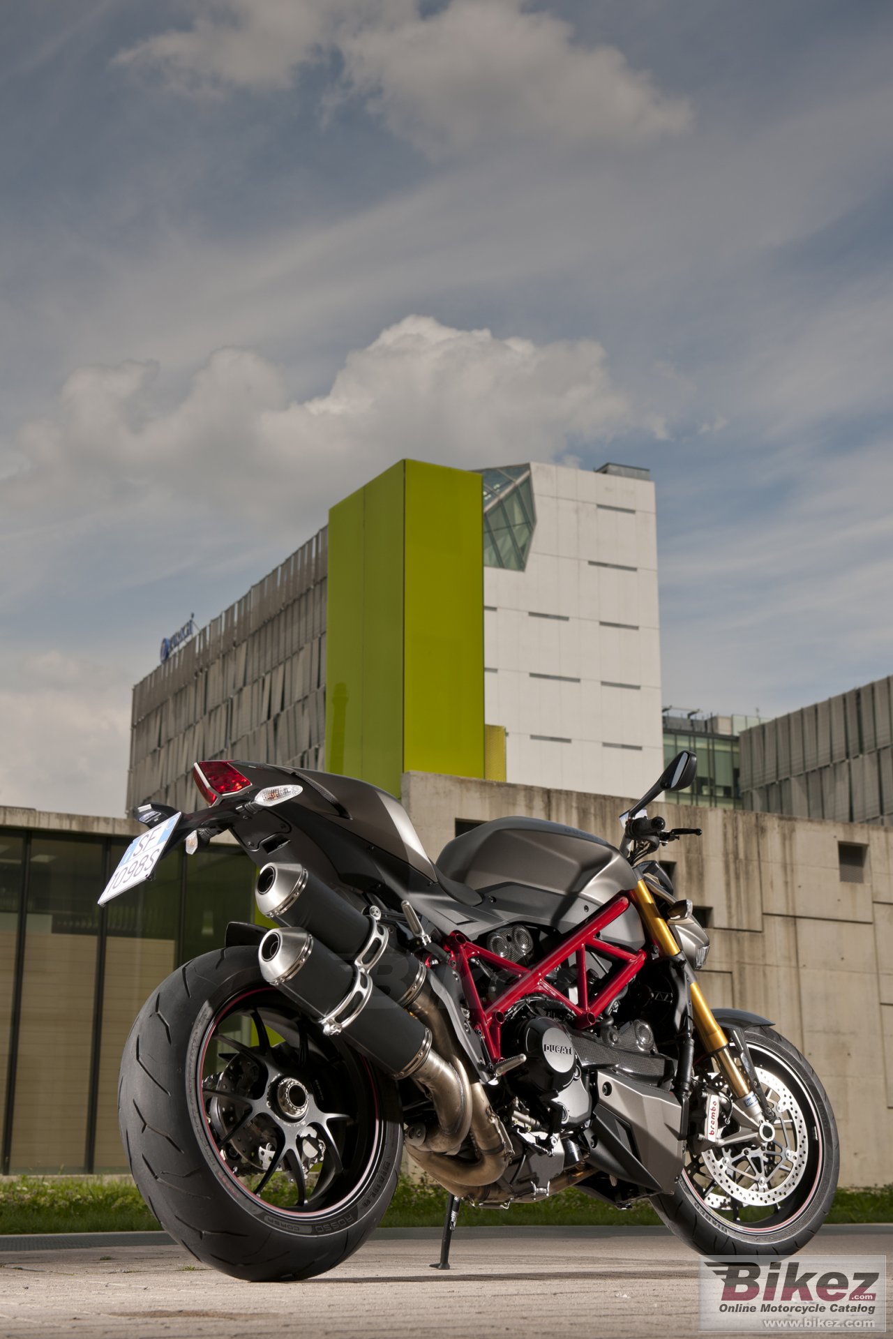 Ducati Streetfighter S