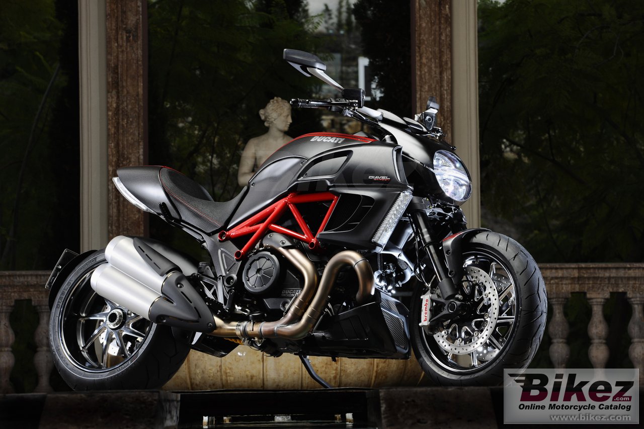 Ducati Diavel Carbon