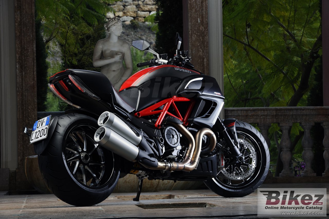 Ducati Diavel Carbon