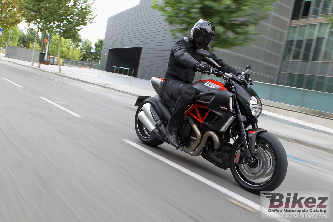 Ducati Diavel Carbon