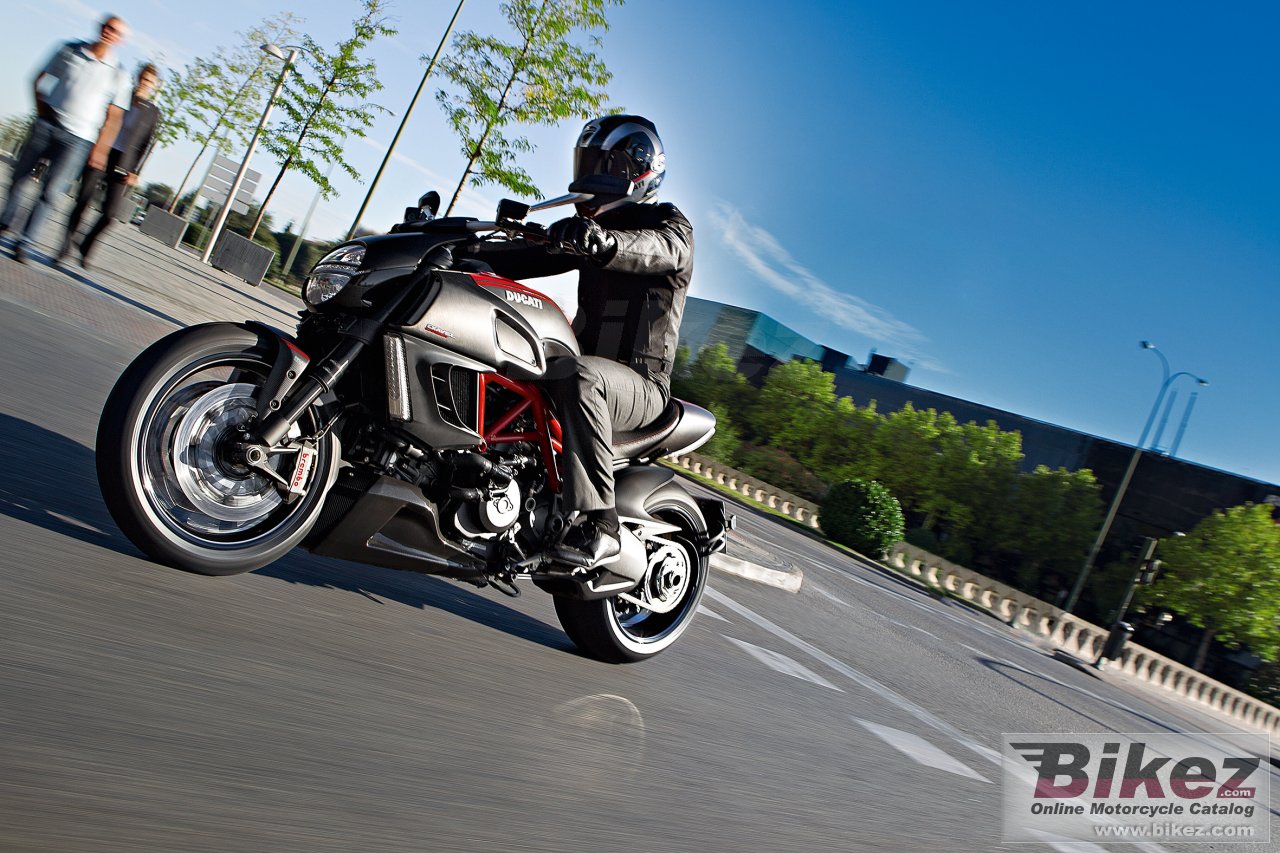 Ducati Diavel Carbon