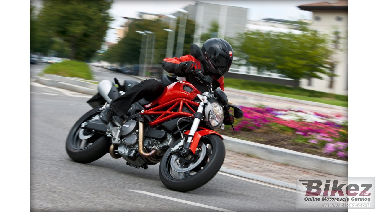 Ducati Monster 795