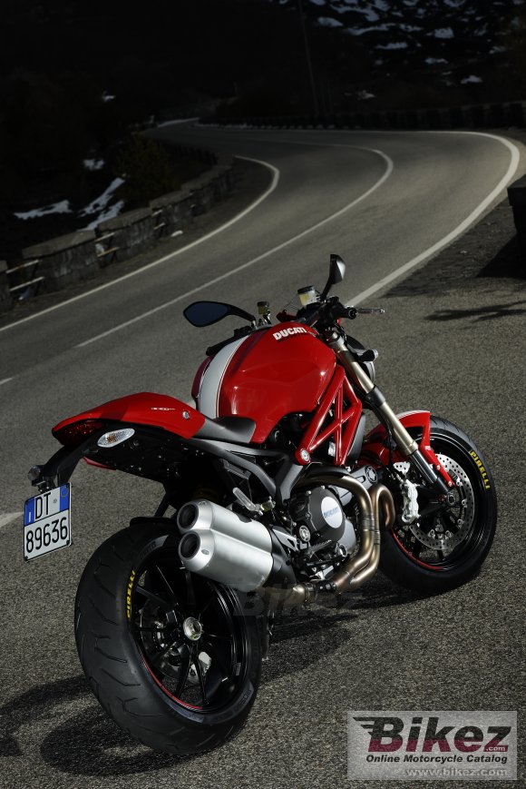 2013 Ducati Monster 1100 EVO