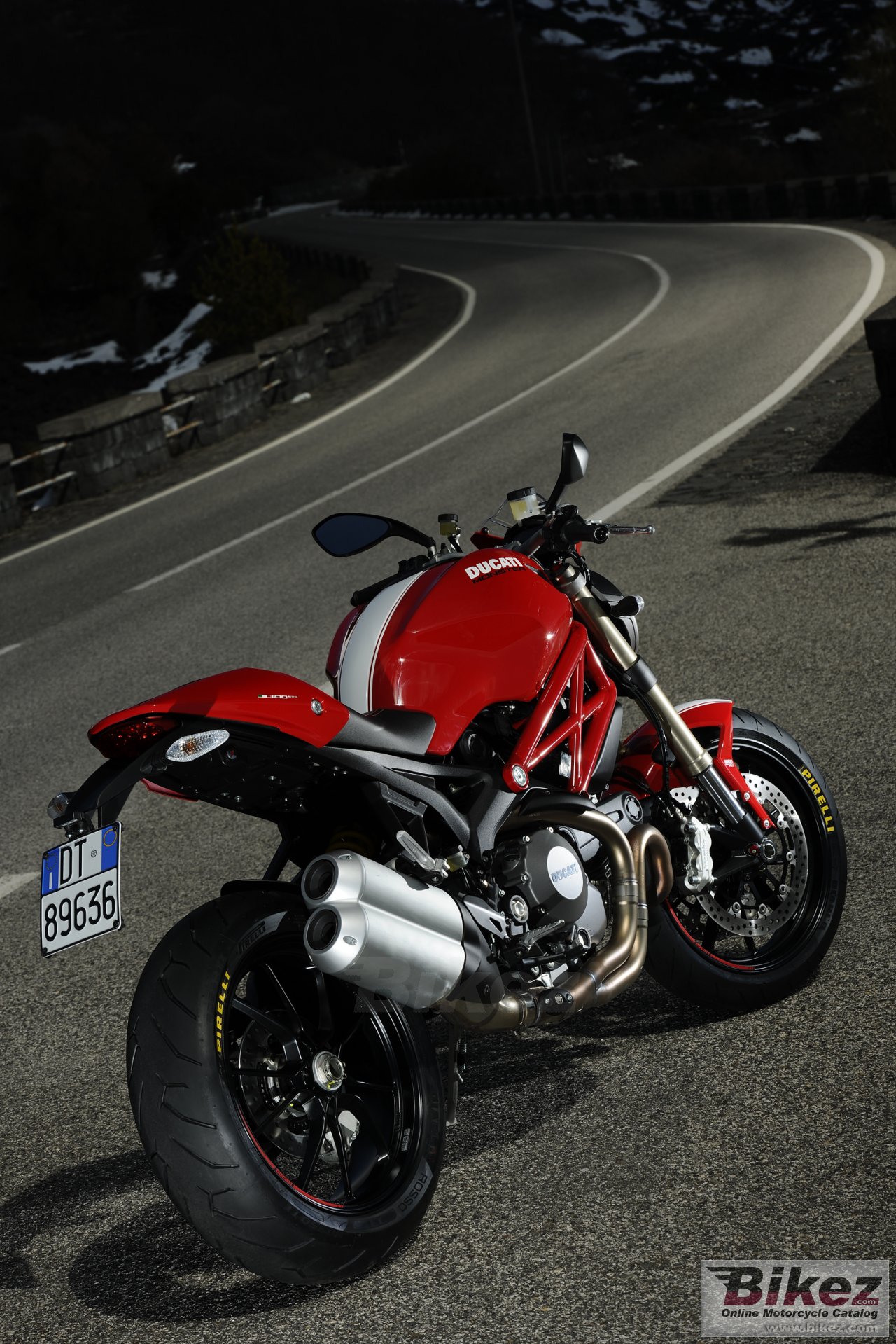 Ducati Monster 1100 EVO