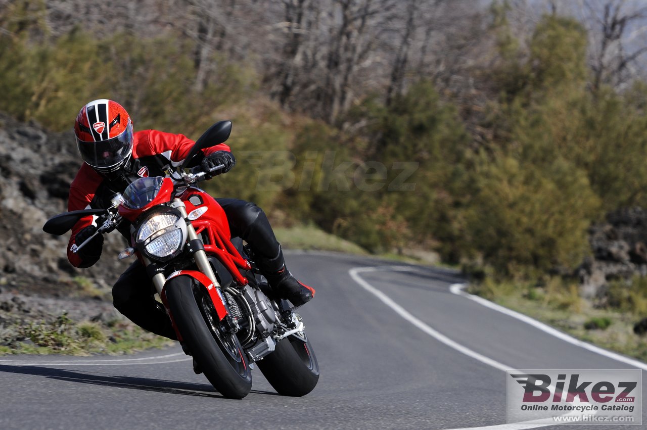 Ducati Monster 1100 EVO