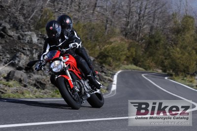 2013 Ducati Monster 1100 EVO
