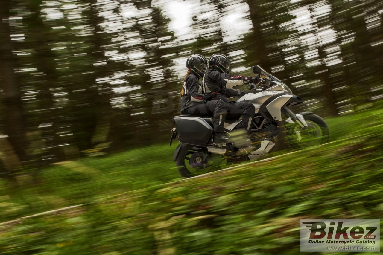 Ducati Multistrada 1200 S Touring