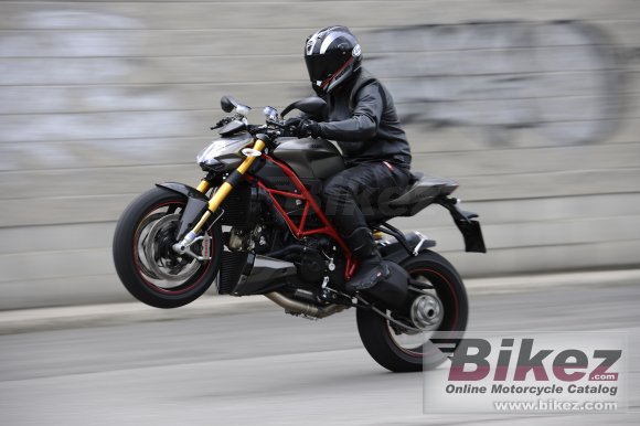 2013 Ducati Streetfighter S