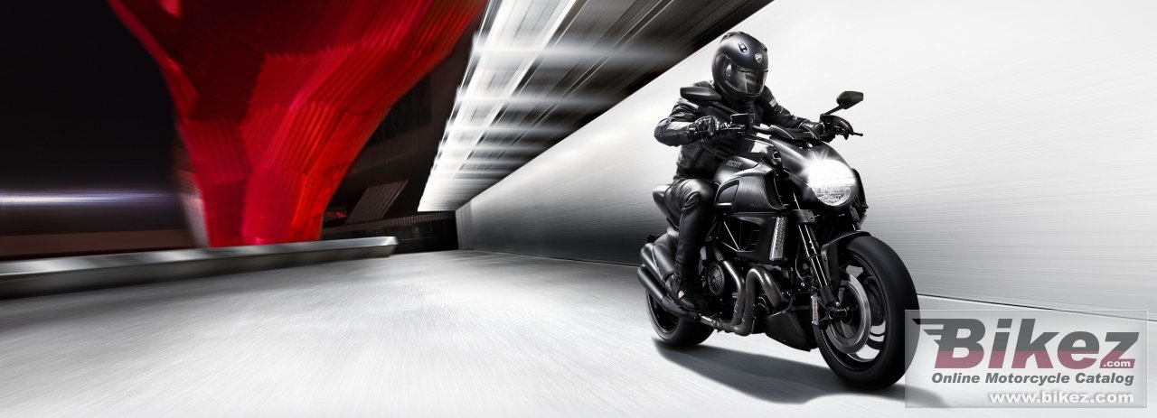 Ducati Diavel Dark