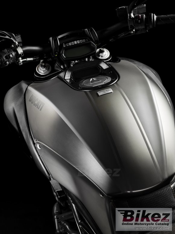 2015 Ducati Diavel Titanium