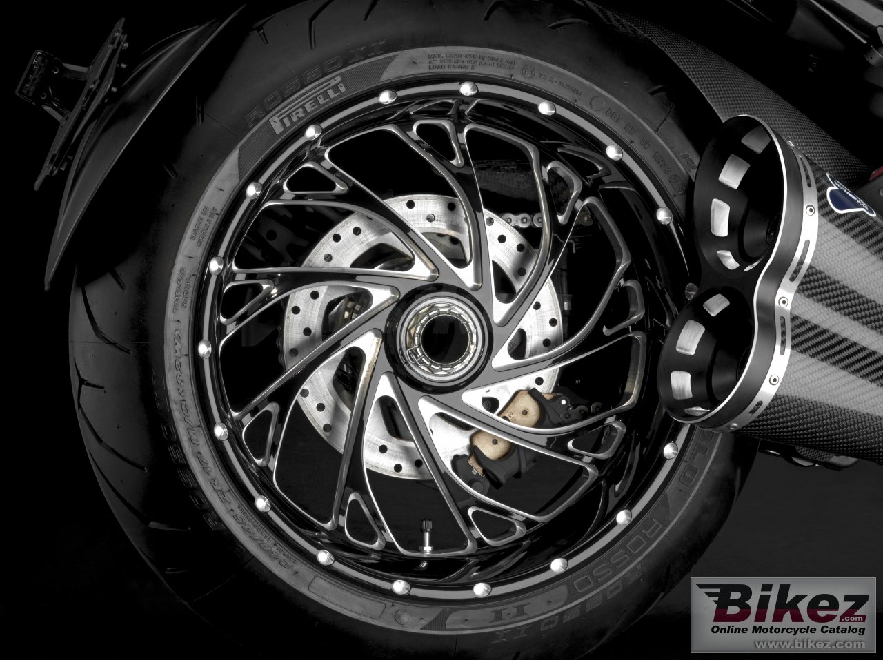 Ducati Diavel Carbon