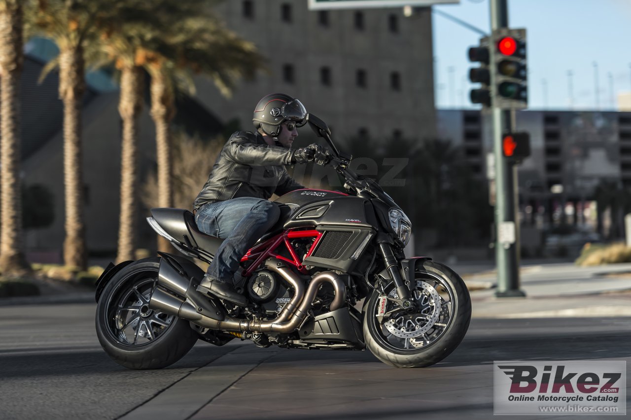 Ducati Diavel Carbon