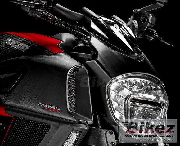 2015 Ducati Diavel Carbon