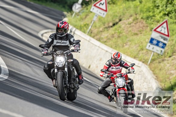 2015 Ducati Monster 821